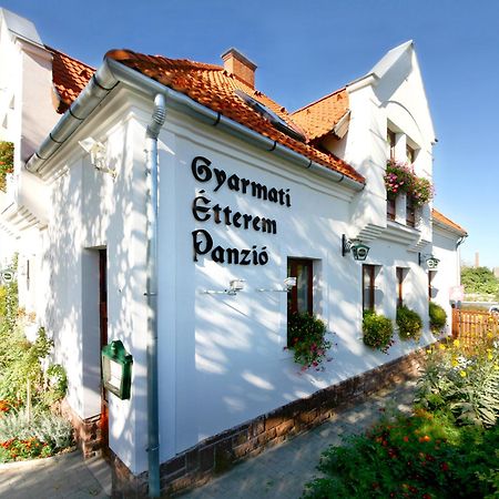 Gyarmati Panzio & Etterem Hotel Veszprém Exterior foto